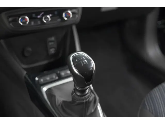 Opel Crossland X 110 Turbo Innovation 2019 Benzine 35