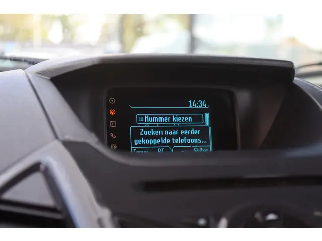 Ford EcoSport 1.0 ECOBOOST TITANIUM 2015 Benzine 28