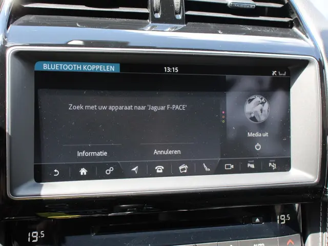 Jaguar F-PACE 5.0 V8 AWD SVR 551 pk 2019 Benzine 31