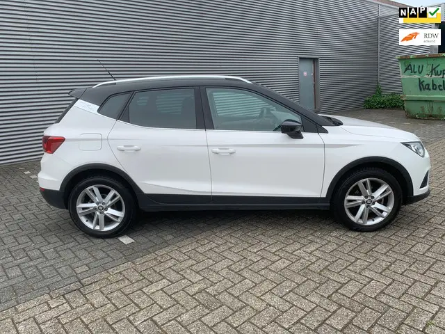 SEAT Arona 1.0 TSI FR Line Business Intense 2019 Benzine