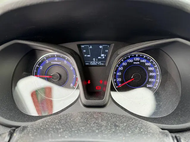 Hyundai ix20 1.6i Go! 2016 Benzine 16