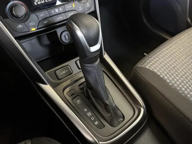 Suzuki S-Cross 1.5 Hybrid Select 2024 Hybride Benzine 18