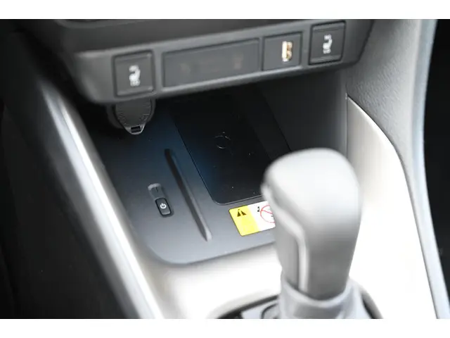 Mazda 2 Hybrid 116 automaat Select 2023 Hybride Benzine 23