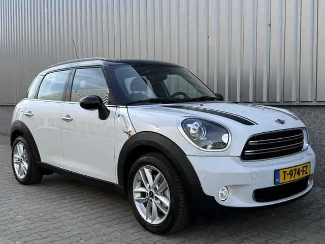 MINI Countryman Mini 1.6 Cooper Chili 2016 Benzine 12