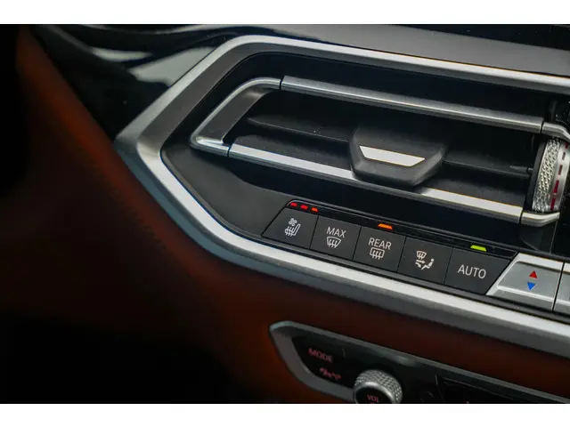 BMW X5 xDrive45e High Executive 2021 Hybride Benzine 17