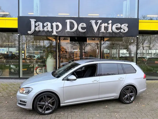 Volkswagen Golf Variant 2