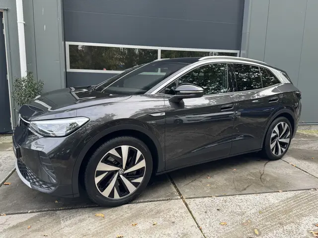 Volkswagen ID.4 First 77 kWh 204pk 2020 Elektrisch 2