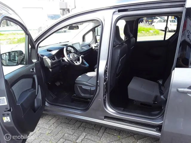 Renault Kangoo bestel 1.3 TCe 100 Comfort L1 2023 Benzine 5