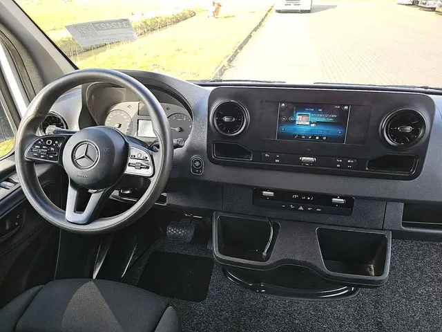 Mercedes-Benz Sprinter 316 2021 Diesel 8