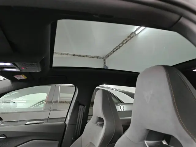 CUPRA Born Copper Edition One 62 kWh 2021 Elektrisch 8