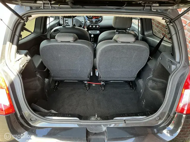 Renault Twingo 1.2 16V Dynamique 2014 Benzine 14