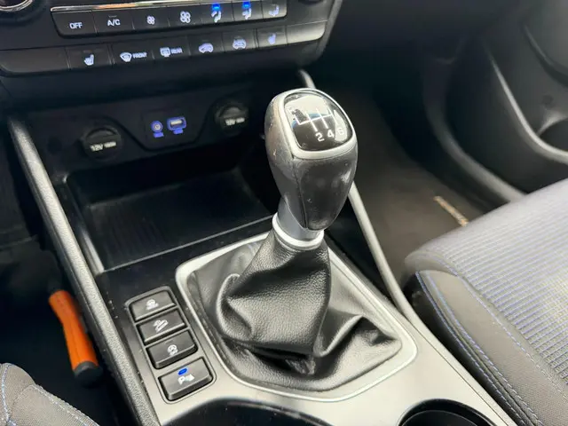 Hyundai Tucson 1.6 GDi Comfort 2015 Benzine 13