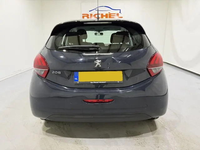 Peugeot 208 HB 1.2 PureTech Blue Lion 2017 Benzine 5