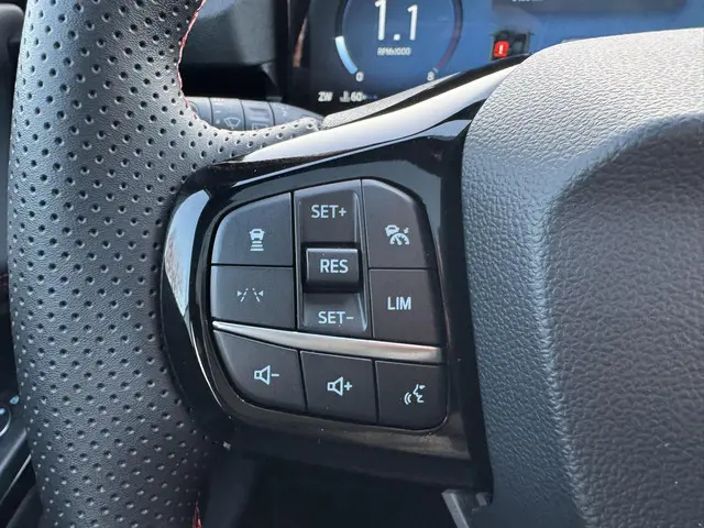 Ford Puma 1.0 EcoBoost Hybrid ST-Line X 2024 Benzine 17