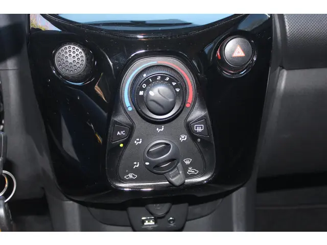 Citroën C1 1.0 VTi Feel 2019 Benzine 25