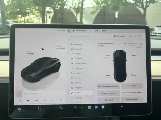 Tesla Model Y Performance AWD 75 kWh 2022 Elektrisch 26
