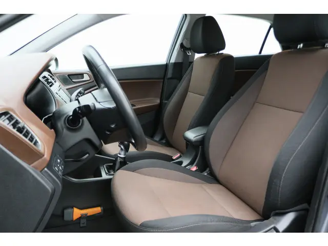 Hyundai i20 1.0 T-GDI Comfort 2019 Benzine 9