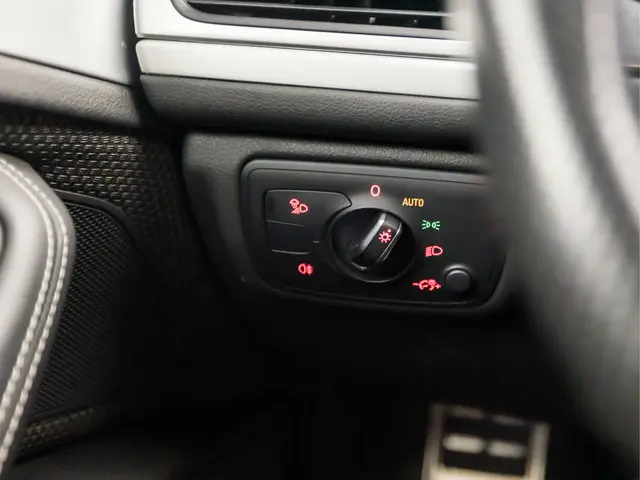 Audi A6 Limousine 1.8 TFSI S-Line Sport 2016 Benzine 23