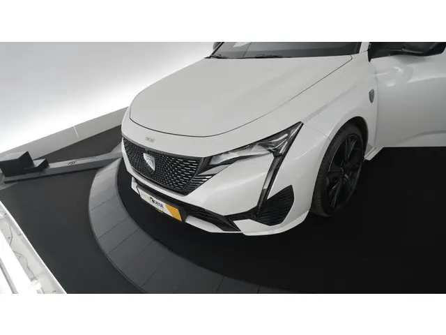 Peugeot 308 PureTech 130 GT Pack Business 2022 Benzine 25