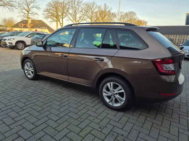 Škoda Fabia Combi 1.0 TSI Style navigatie 2019 Benzine 5