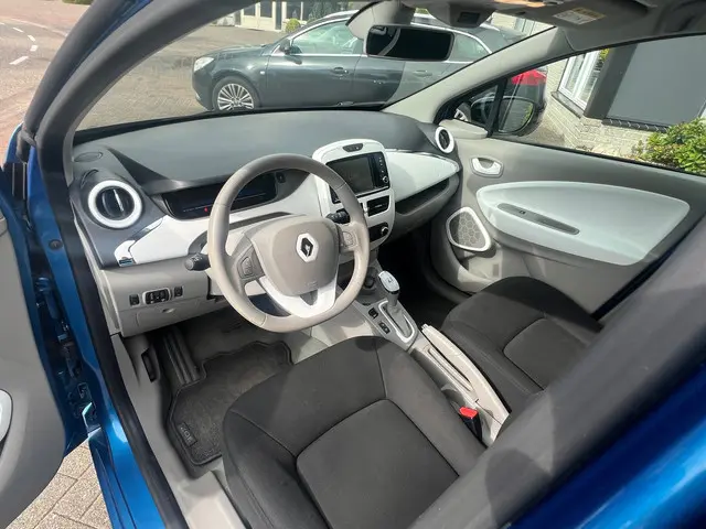 Renault ZOE R240 Intens 22 kWh (ex Accu) 2016 Elektrisch 8