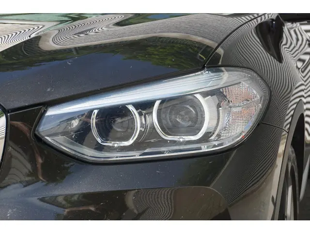 BMW X3 xDrive20i 2018 Benzine 18