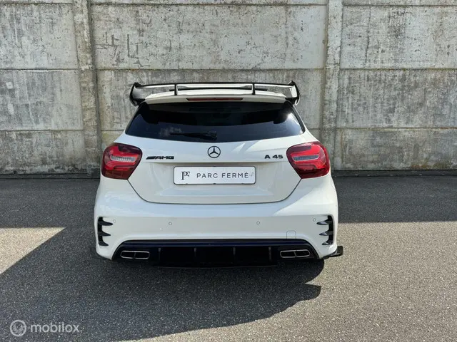 Mercedes-Benz A-Klasse AMG 45 4MATIC 2016 Benzine 7