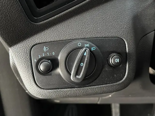 Ford C-MAX 1.6 2016 Benzine 16