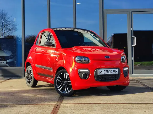 Microcar Dué Brommobiel 6 Plus Pack Design 2022 Diesel 5