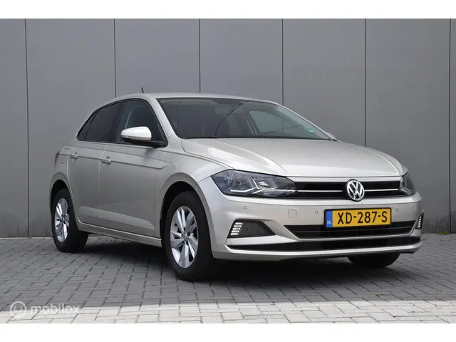 Volkswagen Polo 1.0 TSI Comfortline 2018 Benzine 6