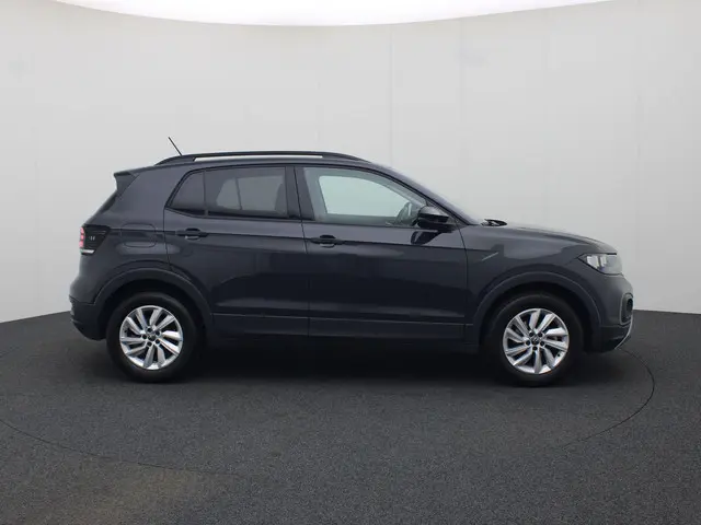 Volkswagen T-Cross 3