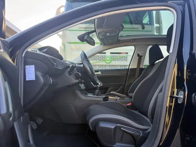 Peugeot 308 1.2 PureTech Style 2016 Benzine 10