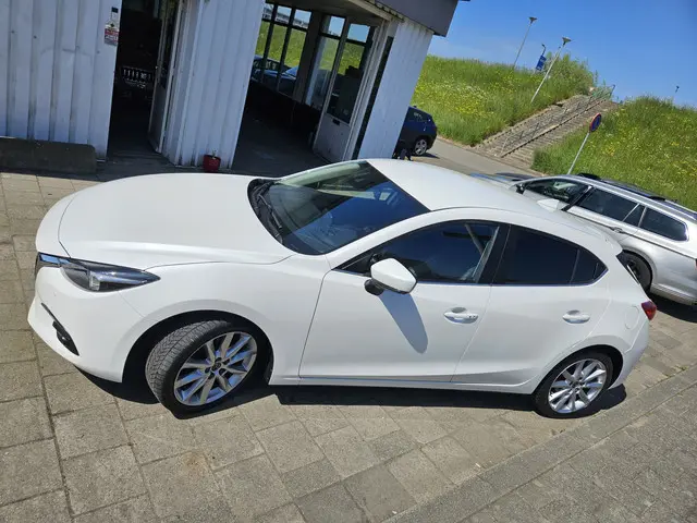 Mazda 3 2.2 SkyActiv-D 150 GT-M 2018 Diesel 9