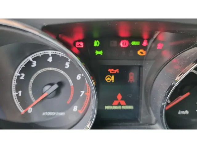 Mitsubishi ASX 1.6 Cleartec Connect Pro+ 2018 Benzine 26