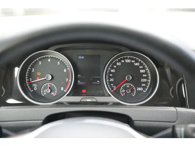 Volkswagen Golf 1.2 TSI Highline 2013 Benzine 11