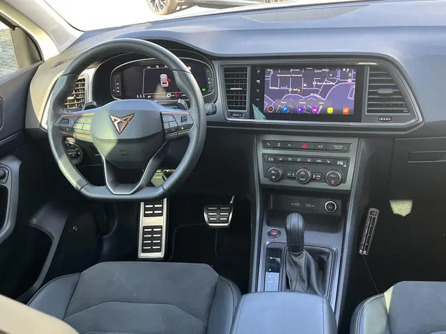 CUPRA Ateca 1.5 TSi DSG 2024 Benzine 36