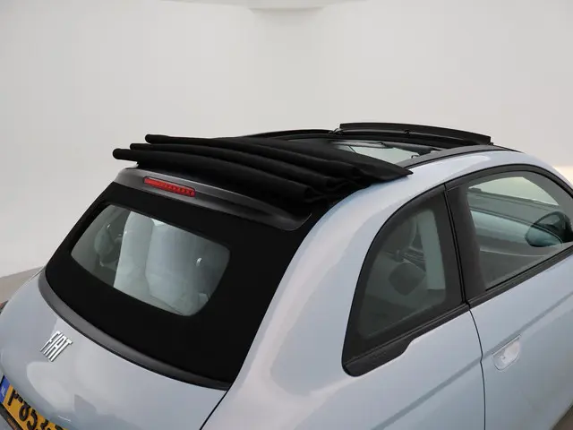 Fiat 500e 42 kWh Aut. *CELESTIAL BLUE* 2021 Elektrisch 33