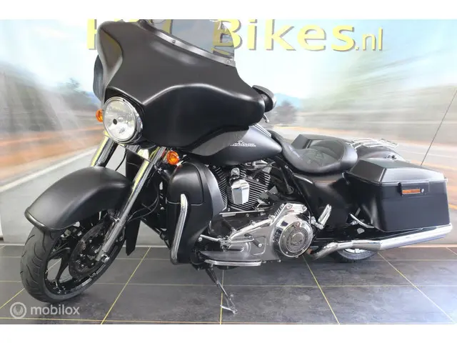 Harley-Davidson Street Glide 103 FLHX 2012 Benzine 7