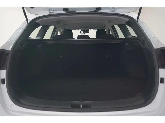 Hyundai i30 Wagon 1.4 [AC, Cruise, Led] 2017 Benzine 26