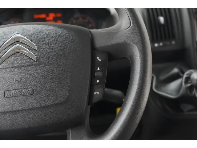 Citroën Jumper 2.2 BlueHDi 120 L2H2 3.0t 2023 Diesel 48