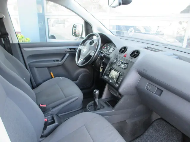 Volkswagen Caddy 1.6 TDI airco navigatie 2015 Diesel 6