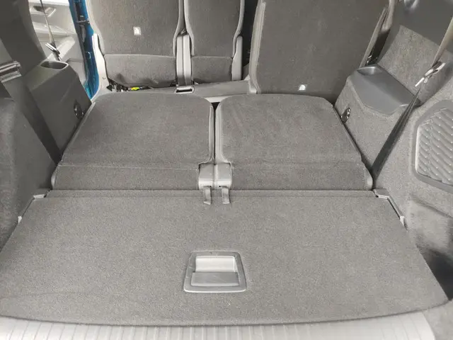 Peugeot e-5008 GT 73 kWh 2024 Elektrisch 27