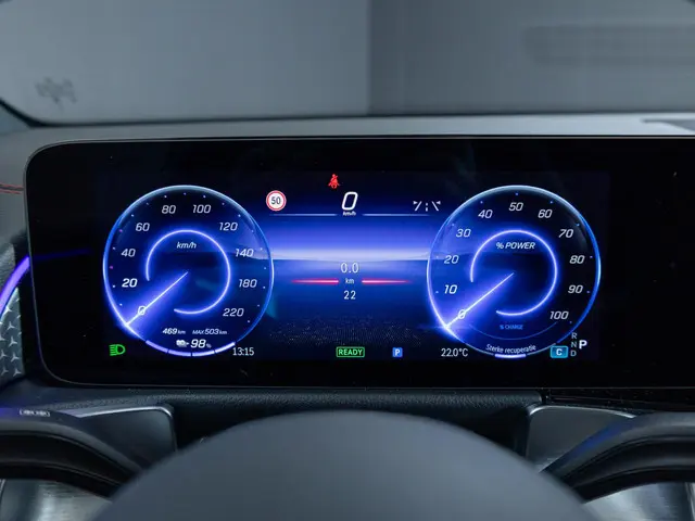 Mercedes-Benz EQB 250+ AMG Line LIMITED 2025 Elektrisch 15