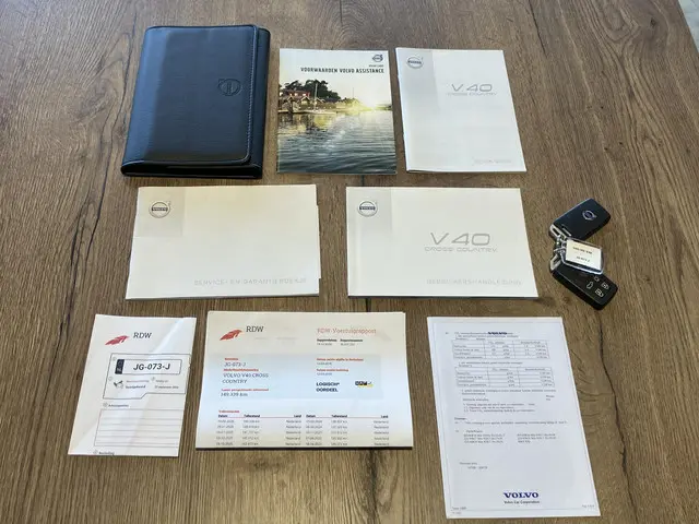 Volvo V40 Cross Country 1.5 T3 Summum 2016 Benzine 48