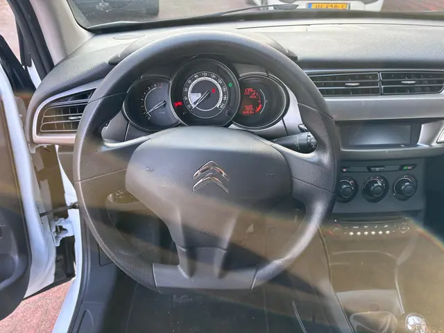 Citroën C3 1.0 VTi Tendance 2014 Benzine 19
