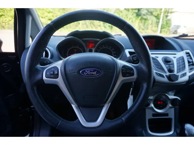 Ford Fiesta 1.25 Titanium 2012 Benzine 8