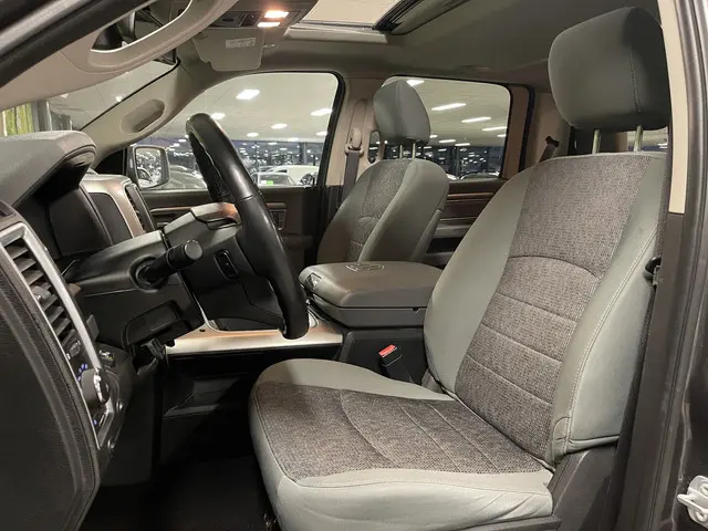 Dodge Ram 1500 5.7 V8 Crew Cab 6'4 Classic 2020 LPG/Gas 9