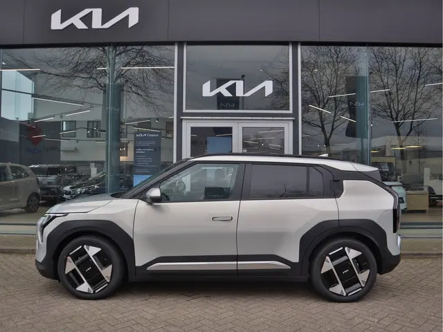 Kia EV3 Plus Advanced 81.4 kWh 2025 Elektrisch 2