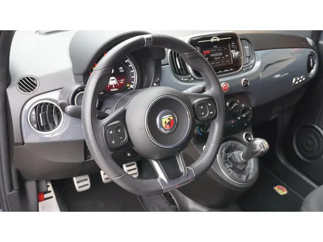 Abarth 595 1.4 T-Jet 145PK 2019 Benzine 10