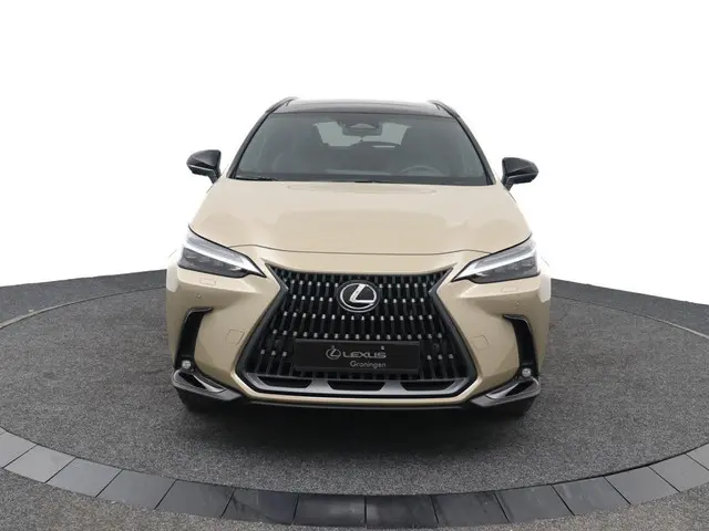 Lexus NX 450h+ AWD Overtrail Line 2024 Hybride Benzine 16